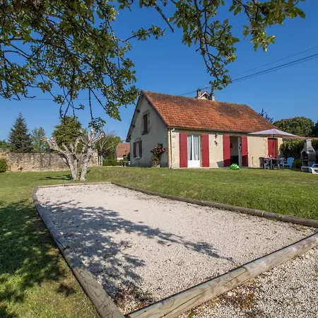 Holiday home La Salamandre Saint-Andre-d'Allas