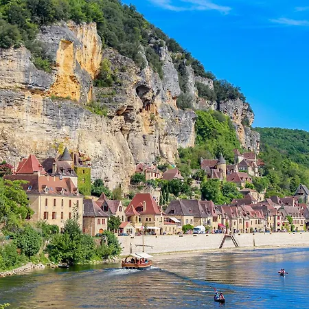 Casa de Férias La Salamandre Saint-Andre-d'Allas