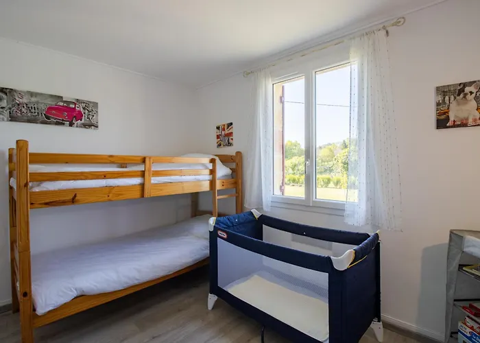 Feriehus La Salamandre Saint-Andre-d'Allas